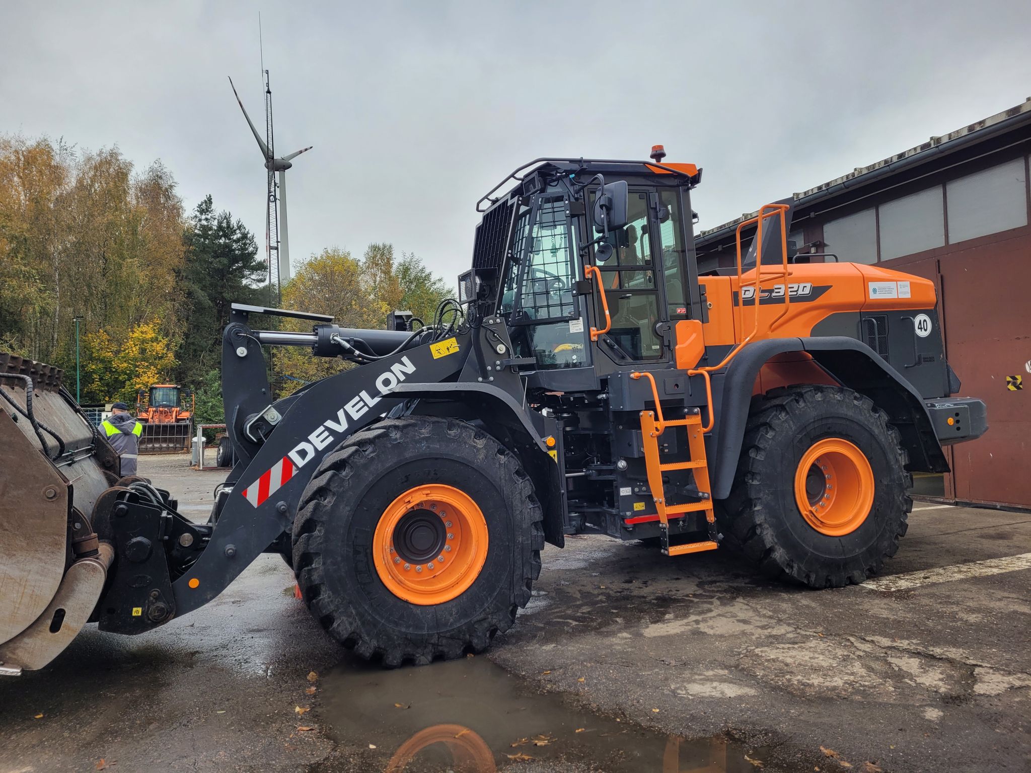 ładowarka kołowa 1.jpg