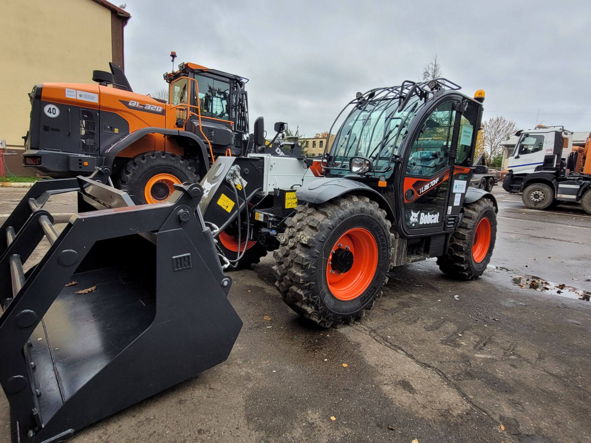 ładowarka teleskopowa 1.jpg